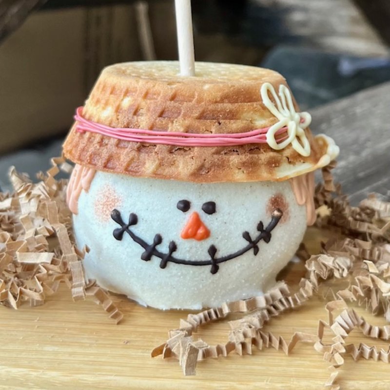 Scarecrow Caramel Apple